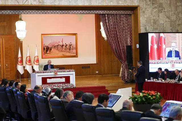 Terörsüz Türkiye komisyonunda Diyarbakır Anneleri dinlendi