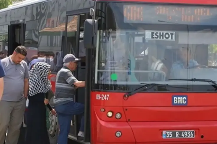 İzmir’de toplu taşımaya zam