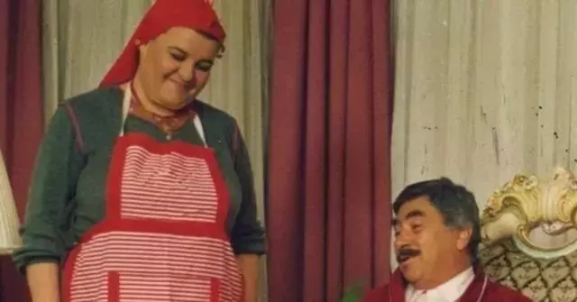 Kaynanalar'ın 'Döndü'sü Defne Yalnız, 3+1 evinde nostaljik bir yaşam sürüyor