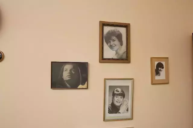 Kaynanalar'ın 'Döndü'sü Defne Yalnız, 3+1 evinde nostaljik bir yaşam sürüyor
