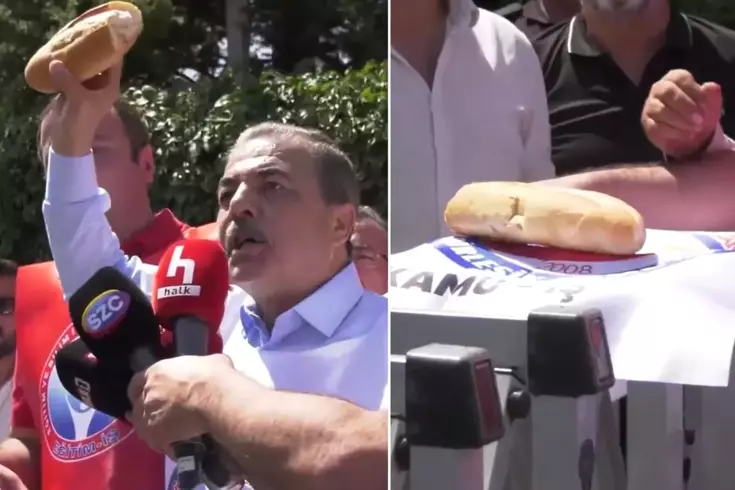 Memurlar sokağa indi! Çalışma Bakanlığı’nın önüne ekmek bıraktılar