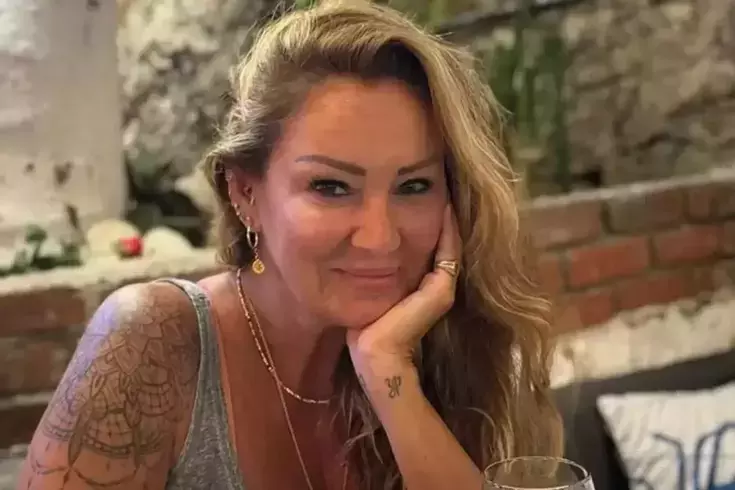 Yoga paylaşımına gelen yoruma sinirlendi! Pınar Altuğ’dan sert çıkış